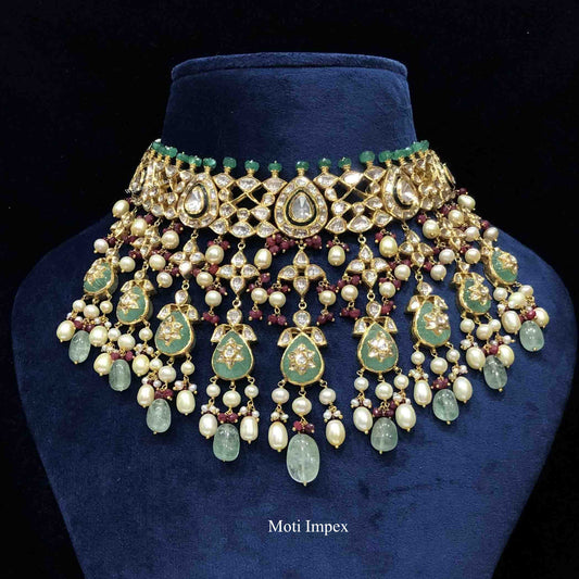 18k Gold Uncut Diamond Polki Beryl,  Emerald Jadau Choker Necklace Set