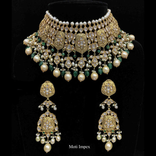 18k Gold and Diamond Polki Kundan Bridal Choker Necklace Set