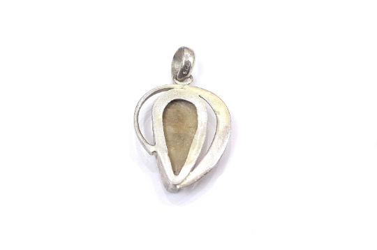 Natural Mother of Pearl Silver Party Wear Handmade Pendant